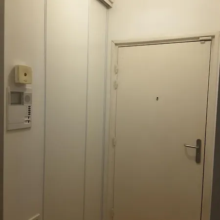Meuble Paris Apartment